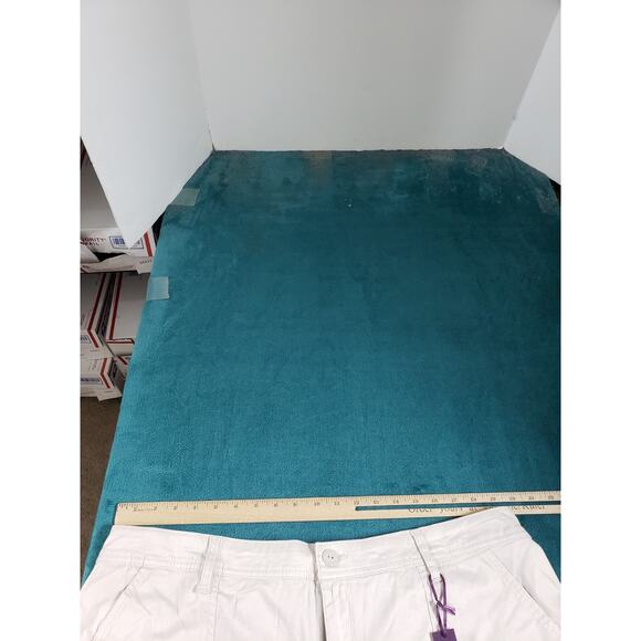 Gloria Vanderbilt Pants Size 16 W Womens Beige Stretch Capri Plus Cargo NWT - Picture 11 of 15